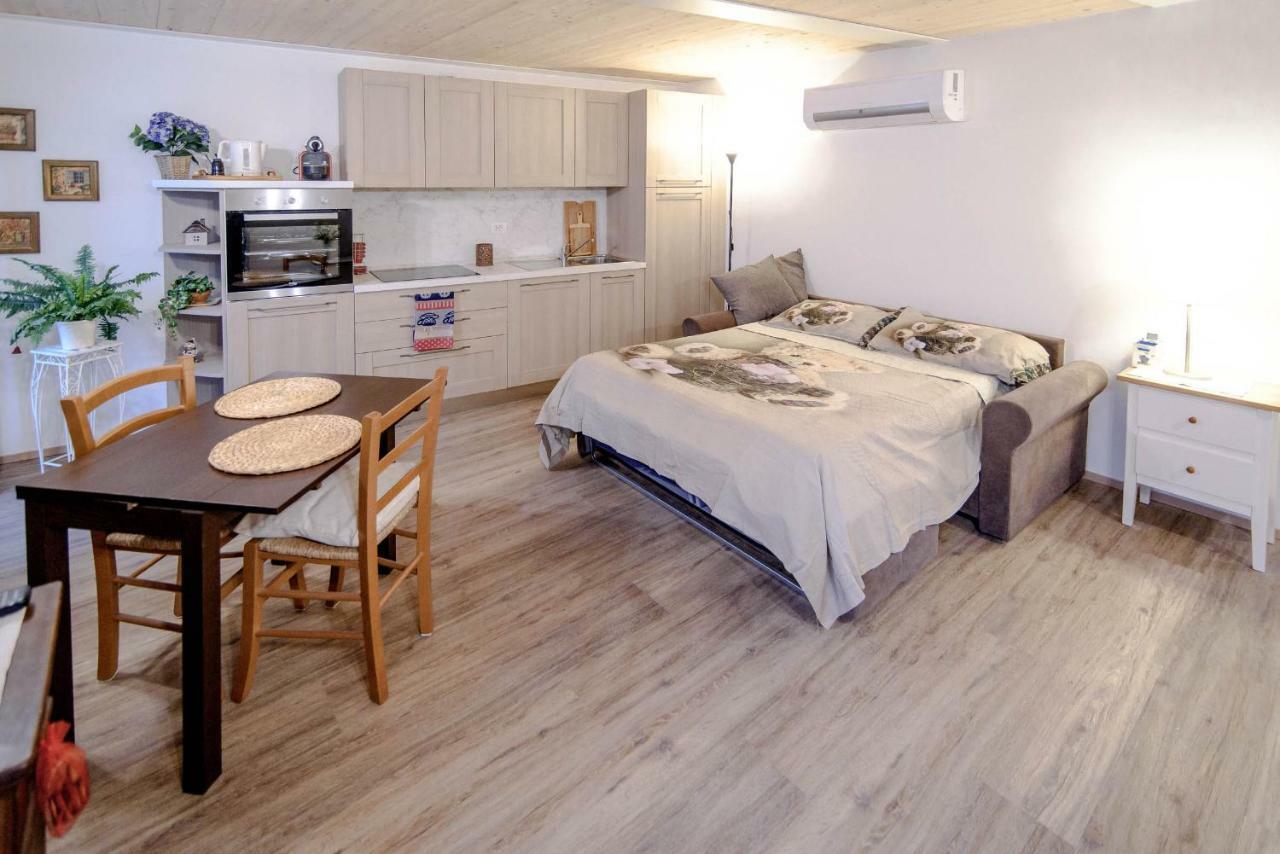 Il Borghetto Di Torno Apartman Kültér fotó